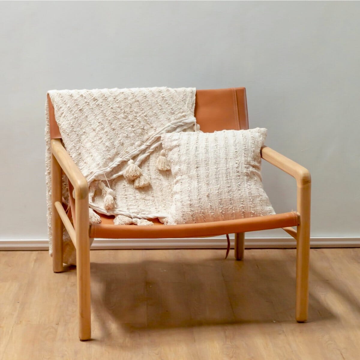 Boho-Decke TENUN 110 x 200 cm - handgewebt Heimdecke Soeji
