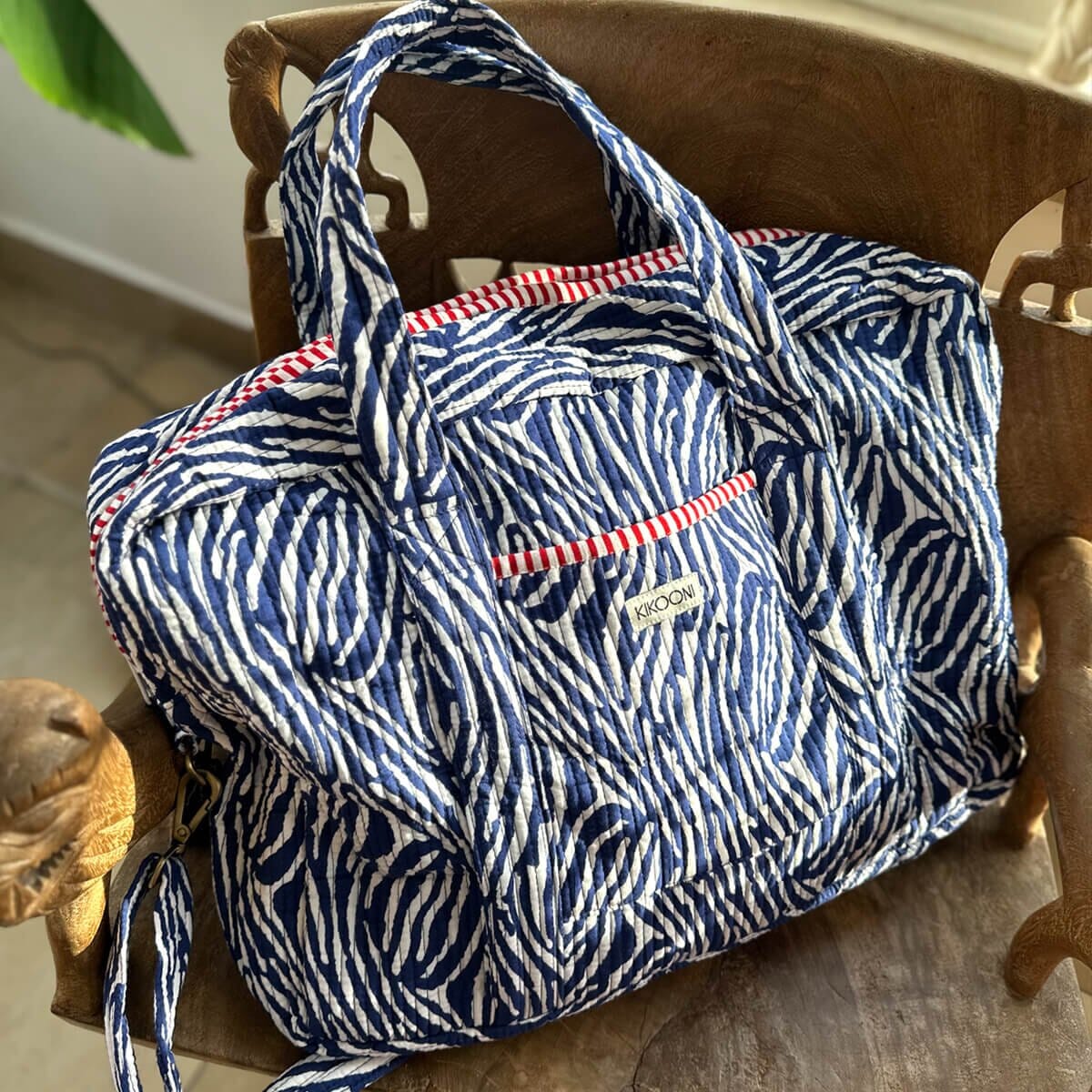 Große Reisetasche "Blue Zebra" KIKOONI