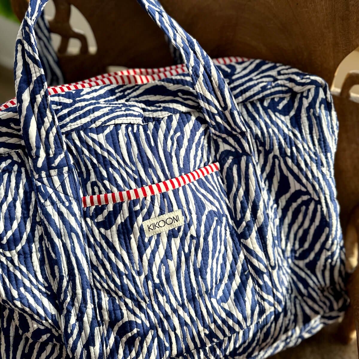 Große Reisetasche "Blue Zebra" KIKOONI