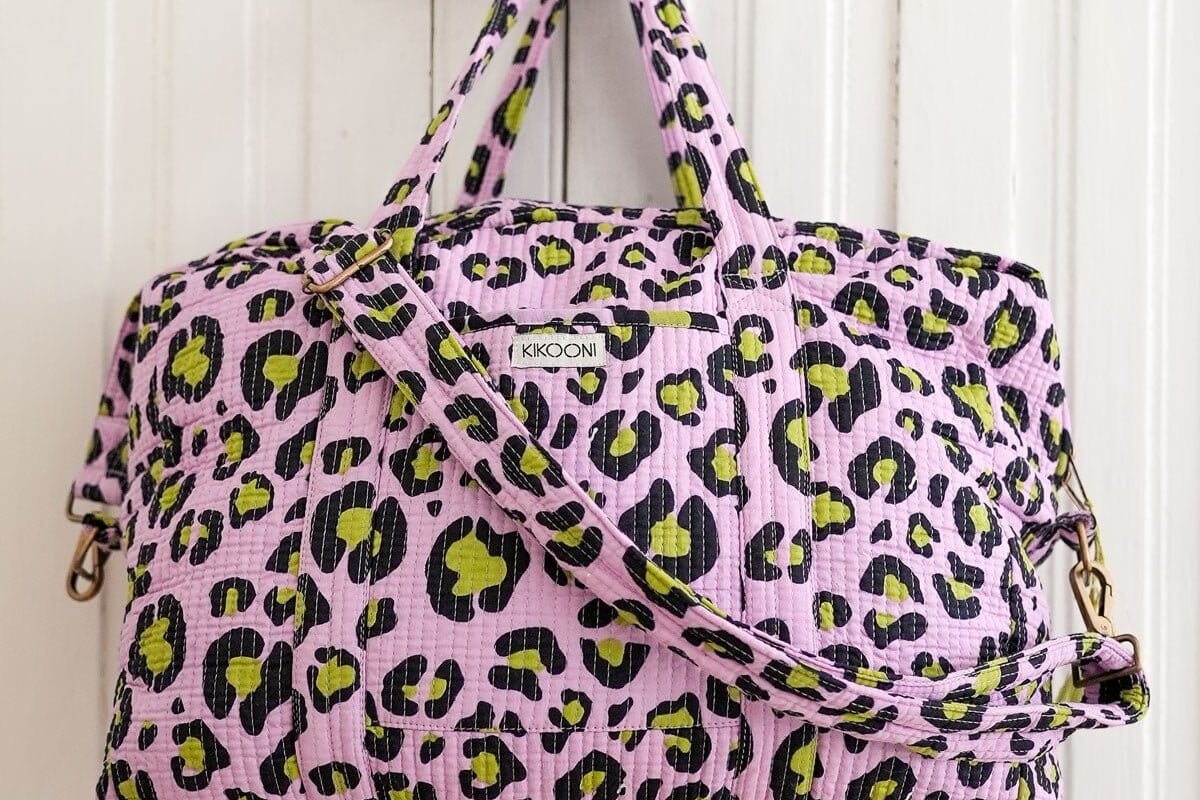 Grosse Reisetasche "Oh Leo cosmic lilac" Reisetasche KIKOONI