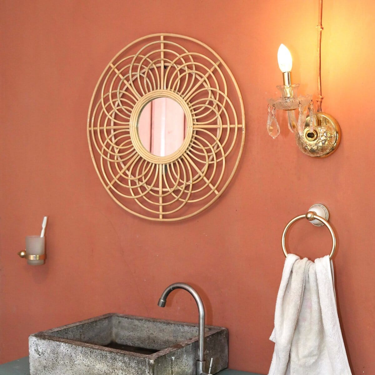 Handgefertigter Boho-Wandspiegel PUTUK Spiegel Soeji