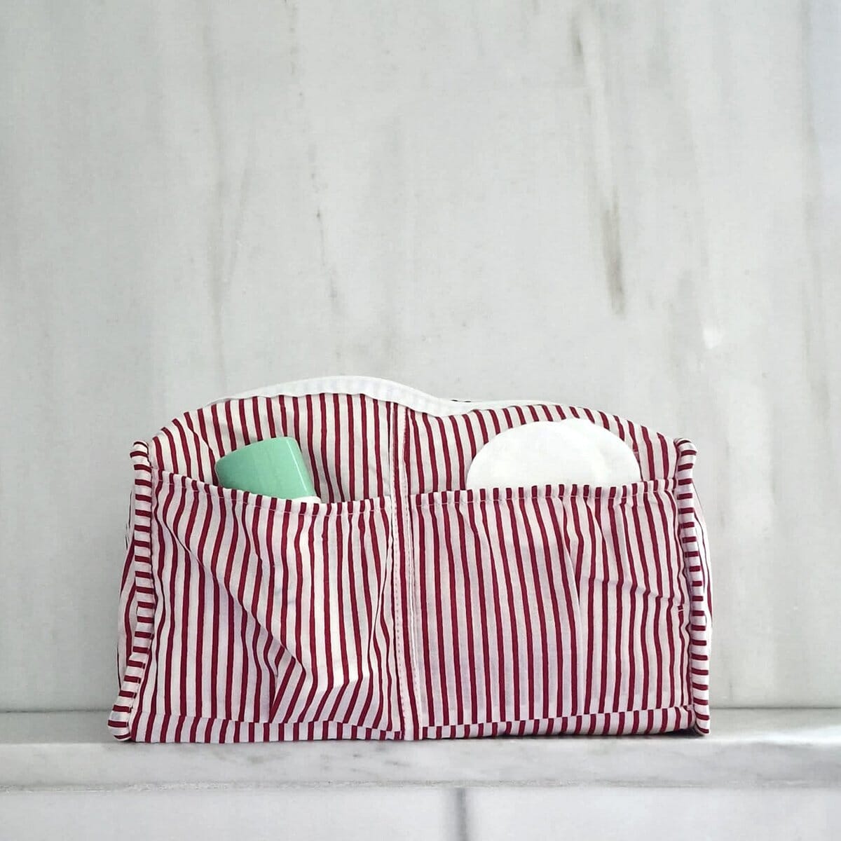 Handgemachte Kosmetiktasche "blue Zebra" Kosmetiktasche KIKOONI