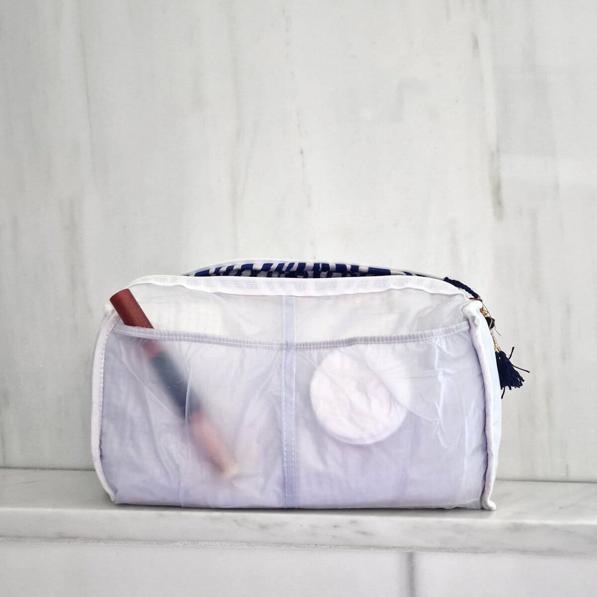 Handgemachte Kosmetiktasche "blue Zebra" Kosmetiktasche KIKOONI