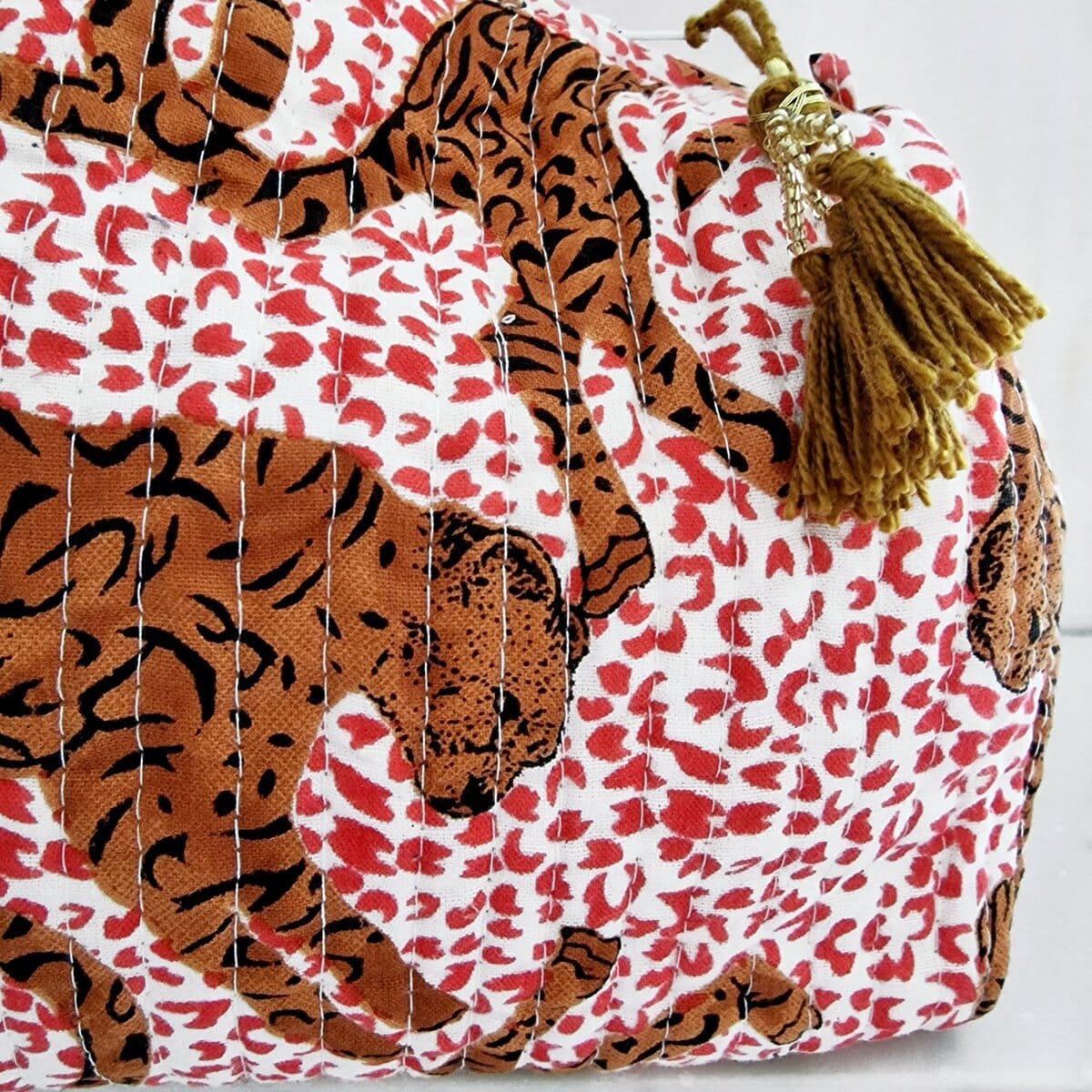 Handgemachte Kosmetiktasche "h.Leopard" Kosmetiktasche KIKOONI