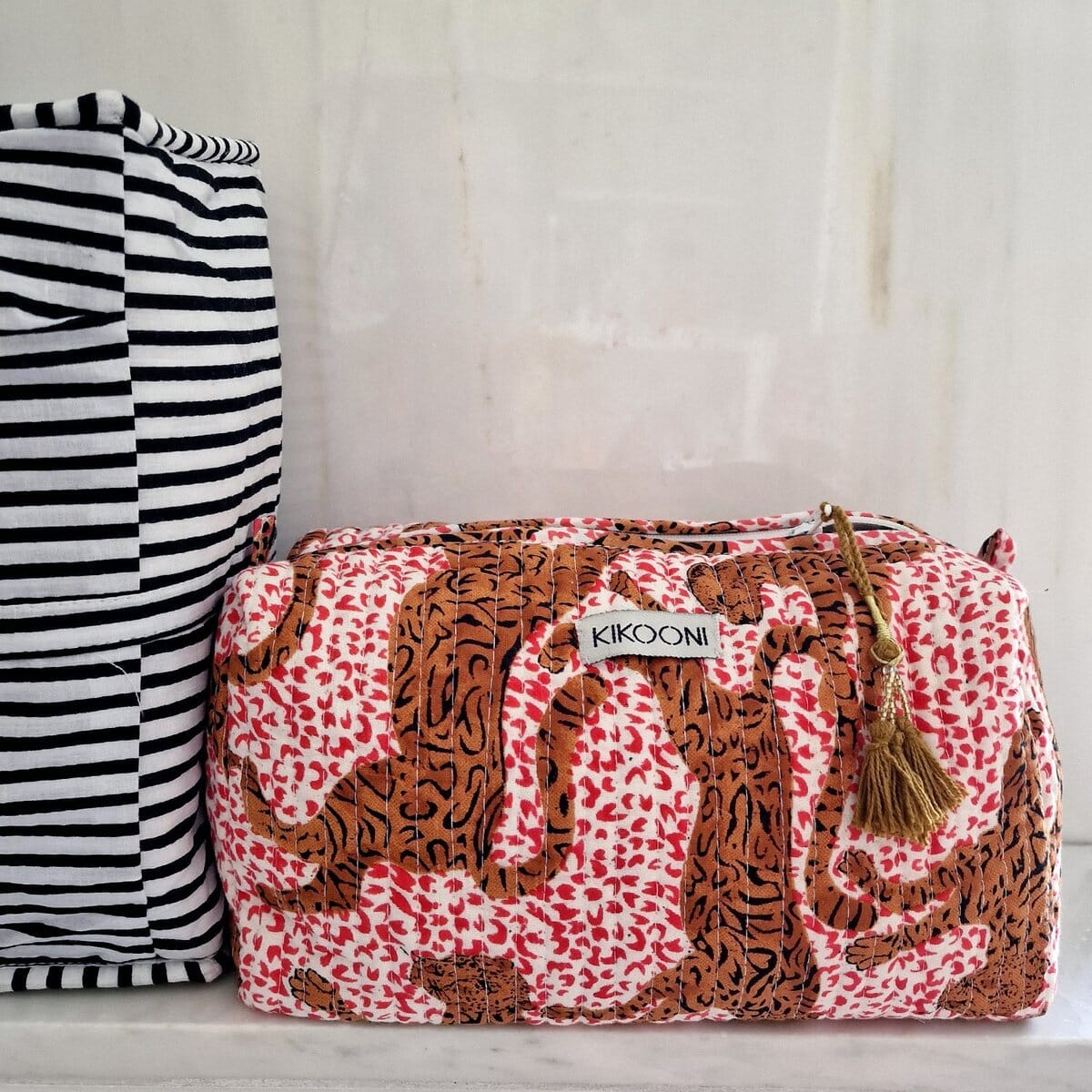 Handgemachte Kosmetiktasche "h.Leopard" Kosmetiktasche KIKOONI