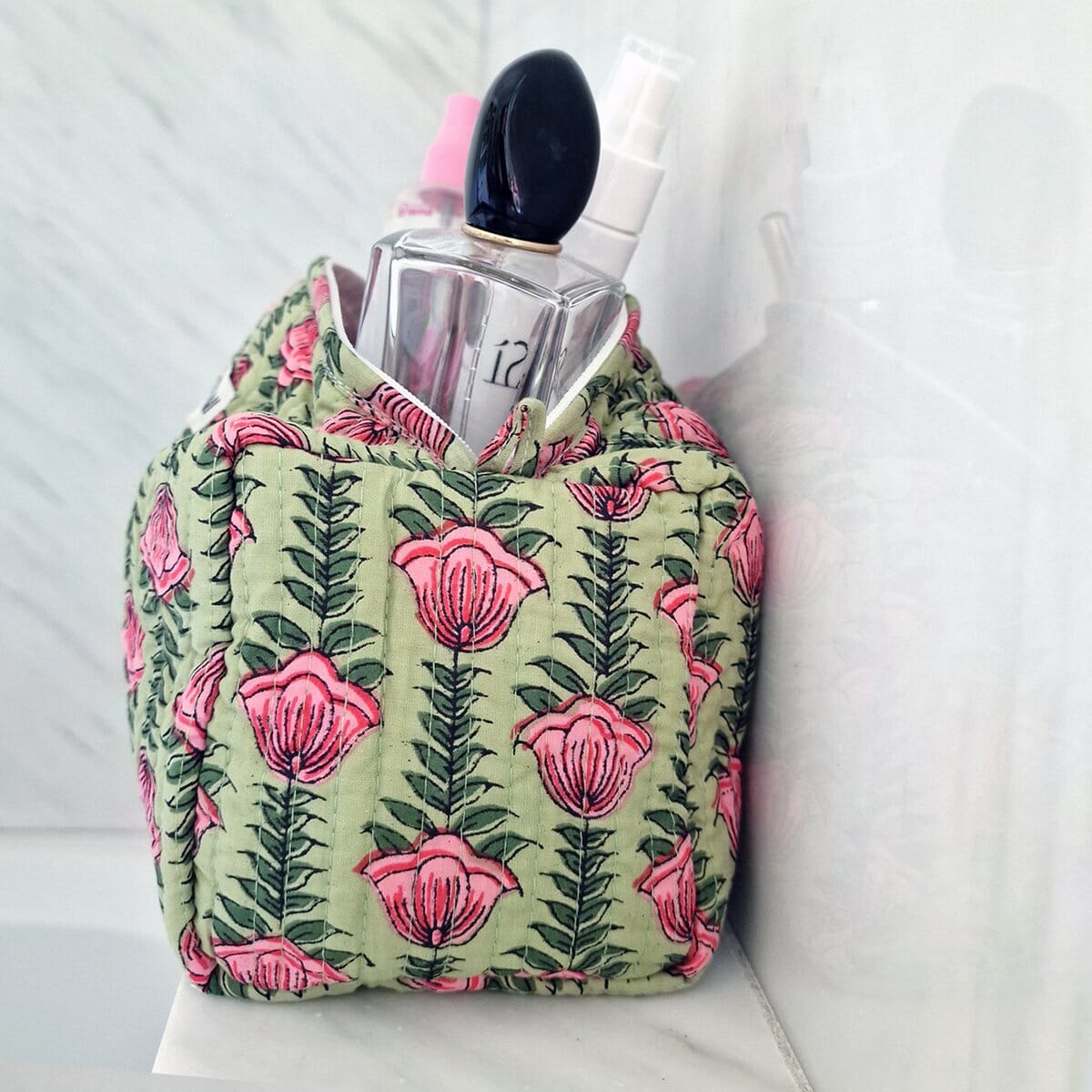 Handgemachte Kosmetiktasche "Poppy Flower" Kosmetiktasche KIKOONI