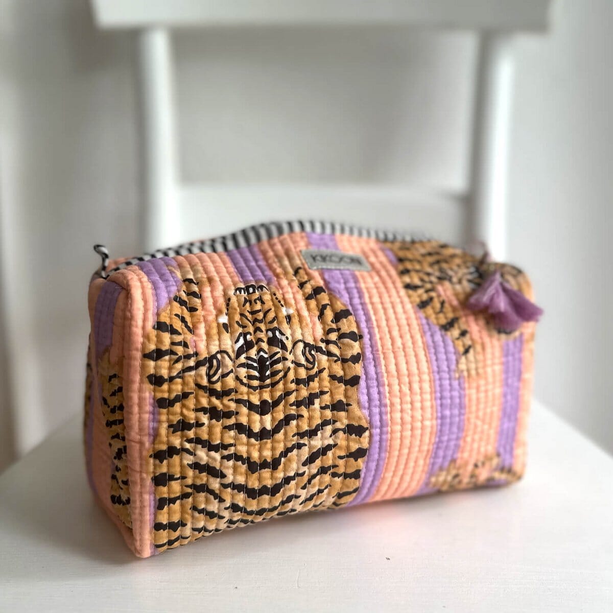 Handgemachte Kosmetiktasche "Poppy Tiger peach fusion" Kosmetiktasche KIKOONI